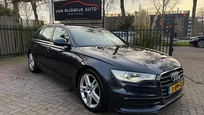 Blauw Occasion 2014 Audi A6 S-Line Stationwagen | € 11.890 (Goede deal)
