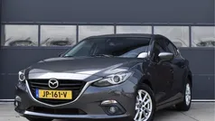 Grijs Gebruikt 2016 Mazda 3 Hatchback | € 9.495 (Eerlijke prijs)