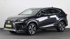 Zwart Gebruikt 2021 Lexus NX300h Sport Line SUV | € 42.945 (Eerlijke prijs)