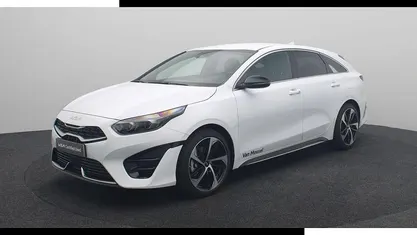 Occasion 2025 Kia ProCeed GT-Line Hatchback | € 35.935 (Eerlijke prijs)