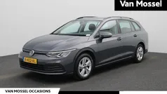 Grijs Gebruikt 2022 VW Golf VIII Life Stationwagen | € 18.400 (Goede deal)