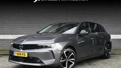 Grijs Gebruikt 2023 Opel Astra Elegance Hatchback | € 22.885 (Eerlijke prijs)