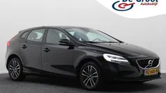 Gebruikt 2017 Volvo V40 Momentum Stationwagen | € 17.950 (Eerlijke prijs)