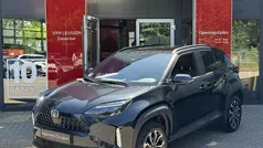 Zwart Gebruikt 2024 Toyota Yaris Cross Edition SUV | € 29.890 (Eerlijke prijs)