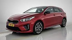 Rood metallic Gebruikt 2021 Kia Ceed GT-Line Hatchback | € 19.945 (Eerlijke prijs)