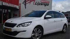 Wit, metallic lak Gebruikt 2015 Peugeot 308 Stationwagen | € 8.499 (Eerlijke prijs)