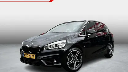 Occasion BMW 218 Executive 136 PK (100 kW) 2018 Zwart Stationwagen