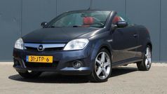 Grijs Gebruikt 2009 Opel Tigra Cabriolet | € 3.499 (Eerlijke prijs)