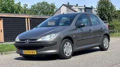 Grijs Gebruikt 2000 Peugeot 206 Hatchback | € 1.450 (Eerlijke prijs)