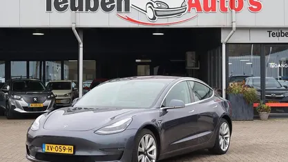 Gebruikt 2019 Tesla Model 3 Long Range AWD Sedan | € 16.985 (Eerlijke prijs)