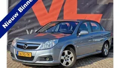Grijs Gebruikt 2007 Opel Vectra Business Sedan | € 1.748 (Eerlijke prijs)