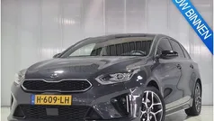 (h8g) dark penta metal m Gebruikt 2020 Kia ProCeed GT-Line Hatchback | € 21.900 (Eerlijke prijs)