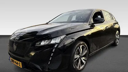 Gebruikt 2022 Peugeot 308 Allure Hatchback | € 21.940 (Eerlijke prijs)