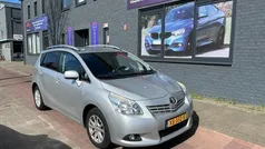 Grijs Gebruikt 2012 Toyota Verso MPV | € 9.750 (Eerlijke prijs)