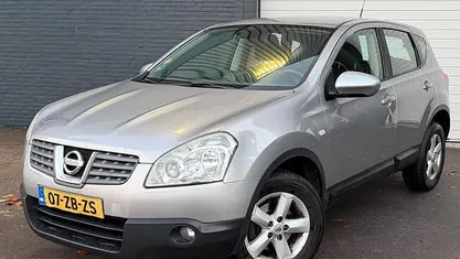 Grijs Gebruikt 2008 Nissan Qashqai Premium Edition SUV | € 3.500 (Eerlijke prijs)