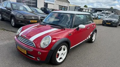 Rood Gebruikt 2005 Mini Cooper Chili Hatchback | € 2.500 (Super prijs)