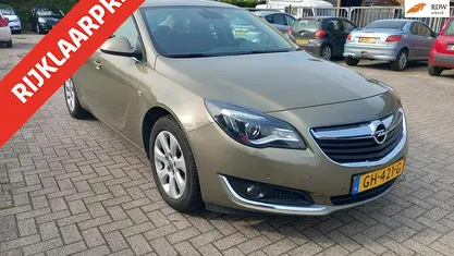 Groen Gebruikt 2015 Opel Insignia Business Sedan | € 7.950 (Goede deal)