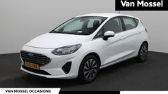 Wit Gebruikt 2023 Ford Fiesta Titanium Hatchback | € 17.845 (Eerlijke prijs)