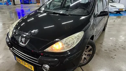 Gebruikt 2007 Peugeot 307 Hatchback | € 750 (Goede deal)