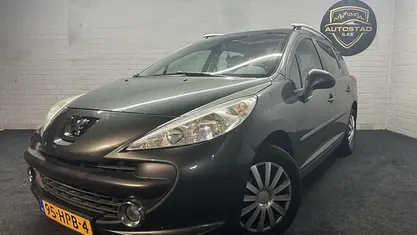 Grijs Gebruikt 2009 Peugeot 207 Stationwagen | € 1.745 (Eerlijke prijs)