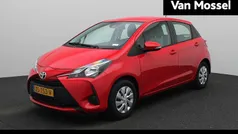 Rood Gebruikt 2019 Toyota Yaris Comfort Hatchback | € 12.900 (Eerlijke prijs)