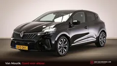 Zwart, metallic lak Gebruikt 2024 Renault Clio V Techno Hatchback | € 23.250 (Eerlijke prijs)