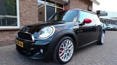 Gebruikt 2011 Mini John Cooper Works Hatchback | € 10.950 (Eerlijke prijs)