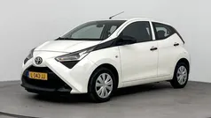 Gebruikt 2021 Toyota Aygo Hatchback | € 11.945 (Eerlijke prijs)