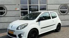 Wit Gebruikt 2010 Renault Twingo Authentique Hatchback | € 2.495 (Eerlijke prijs)