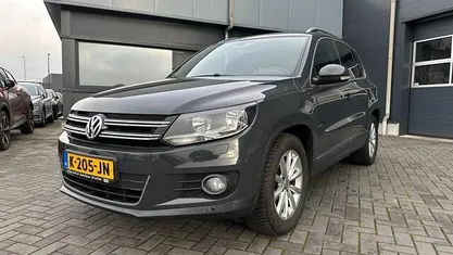 Gebruikt 2016 VW Tiguan LOUNGE SUV | € 15.950 (Eerlijke prijs)