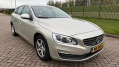 Gebruikt 2017 Volvo V60 Stationwagen | € 9.950 (Goede deal)