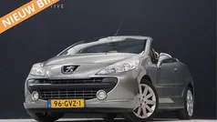 Grijs Gebruikt 2008 Peugeot 207 CC Cabriolet | € 4.900 (Eerlijke prijs)