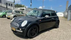 Gebruikt 2004 Mini ONE Pepper Hatchback | € 2.249 (Eerlijke prijs)