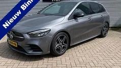 Grijs Gebruikt 2019 Mercedes B200 Business MPV | € 22.845 (Goede deal)