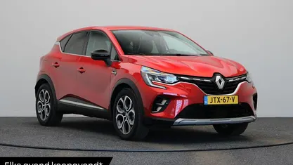 Rood Occasion 2026 Renault Captur Techno SUV | € 25.940 (Super prijs)