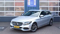 Grijs Gebruikt 2016 Mercedes 180 Prestige Sedan | € 22.650 (Eerlijke prijs)