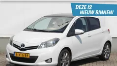 Wit Gebruikt 2012 Toyota Yaris Hatchback | € 7.190 (Eerlijke prijs)
