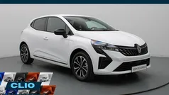 Gebruikt 2025 Renault Clio V Techno Hatchback | € 25.990 (Super prijs)