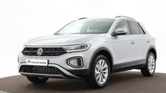 Gebruikt 2024 VW T-Roc Edition SUV | € 39.490 (Eerlijke prijs)