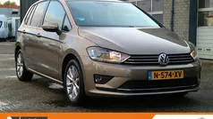 Bruin Gebruikt 2015 VW Golf Sportsvan Highline MPV | € 13.950 (Goede deal)