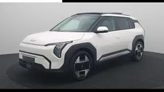Wit Nieuw 2025 Kia EV3 3 SUV | € 38.350 (Eerlijke prijs)