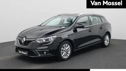 Zwart Gebruikt 2020 Renault Mégane IV Zen Hatchback | € 14.900 (Eerlijke prijs)