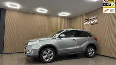 Grijs Gebruikt 2016 Suzuki Vitara Exclusive SUV | € 16.770 (Eerlijke prijs)