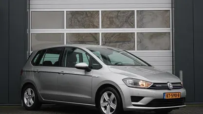 Occasion 2015 VW Golf Sportsvan Comfortline MPV | € 12.950 (Eerlijke prijs)