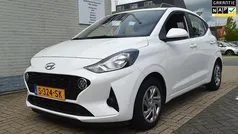 Wit Gebruikt 2023 Hyundai i10 Comfort Hatchback | € 14.950 (Eerlijke prijs)