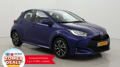 Blauw Gebruikt 2024 Toyota Yaris Hatchback | € 23.499 (Eerlijke prijs)