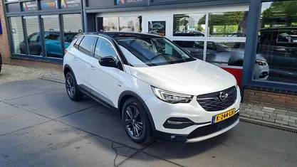 Occasion Opel Grandland X Edition 131 PK (96 kW) 2021 Wit SUV