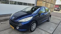 Blauw Gebruikt 2007 Peugeot 207 Hatchback | € 2.250 (Eerlijke prijs)