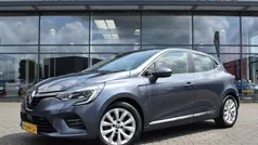 Gebruikt 2020 Renault Clio V Intens Hatchback | € 11.450 (Eerlijke prijs)