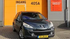 Grijs, metallic lak Gebruikt 2007 Peugeot 207 Hatchback | € 2.950 (Goede deal)